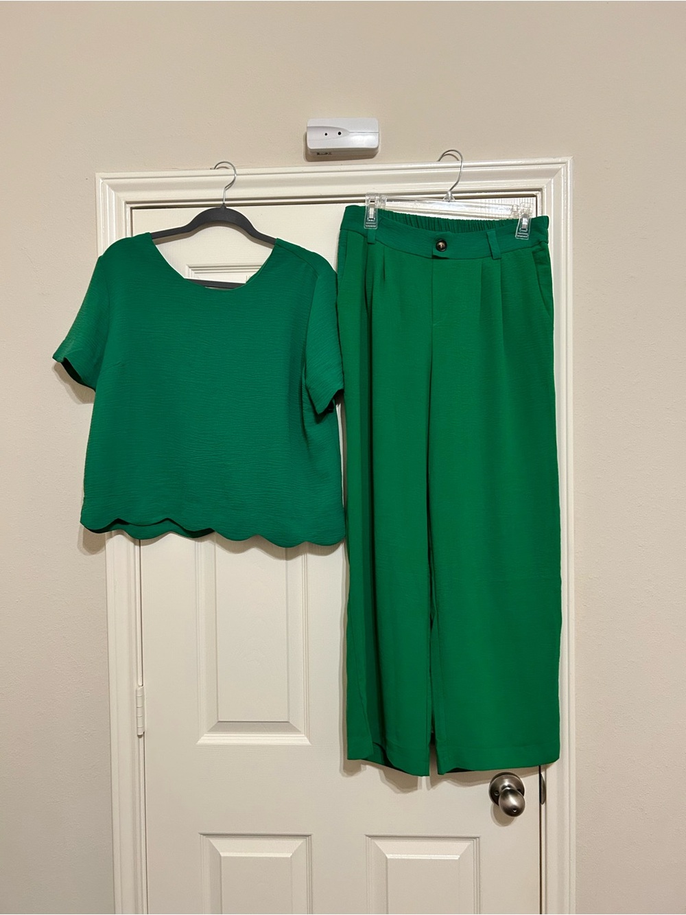Faith and Joy Emerald Green Wide-Leg Pull-On Pants and Top